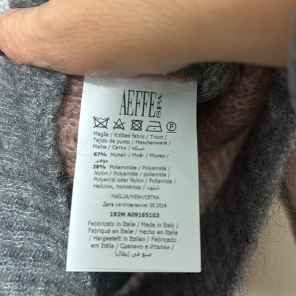 New with tags. Alberta Ferretti mock neck sweater - Picture 7 of 7